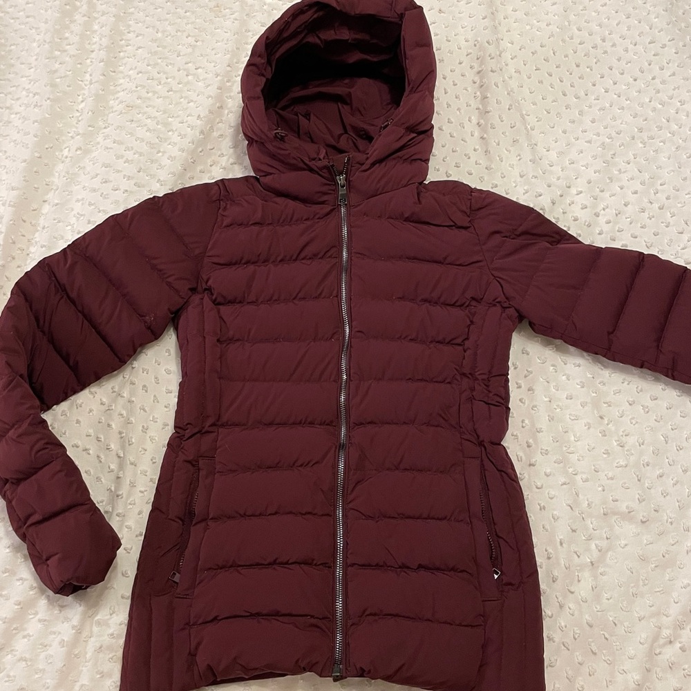 Babaton Puffer Jacket